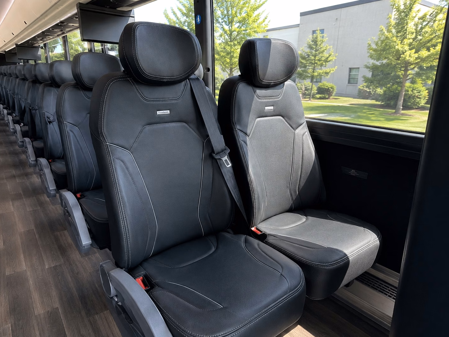 day of the week does the day you book a bus in renton washington change the price