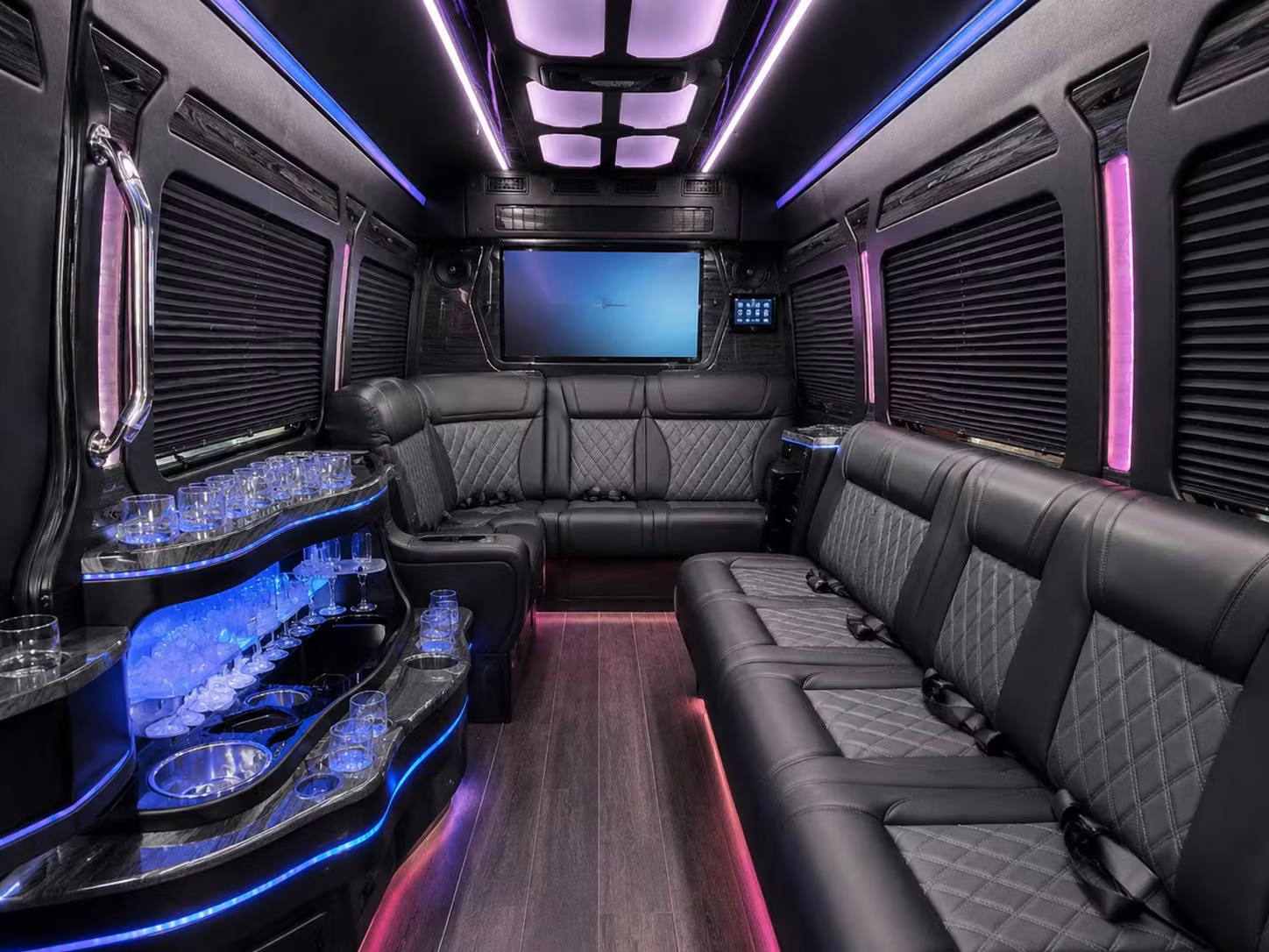 with charterbusrentalrentonwa com you get instant prom bus pricing for renton in under 30 seconds
